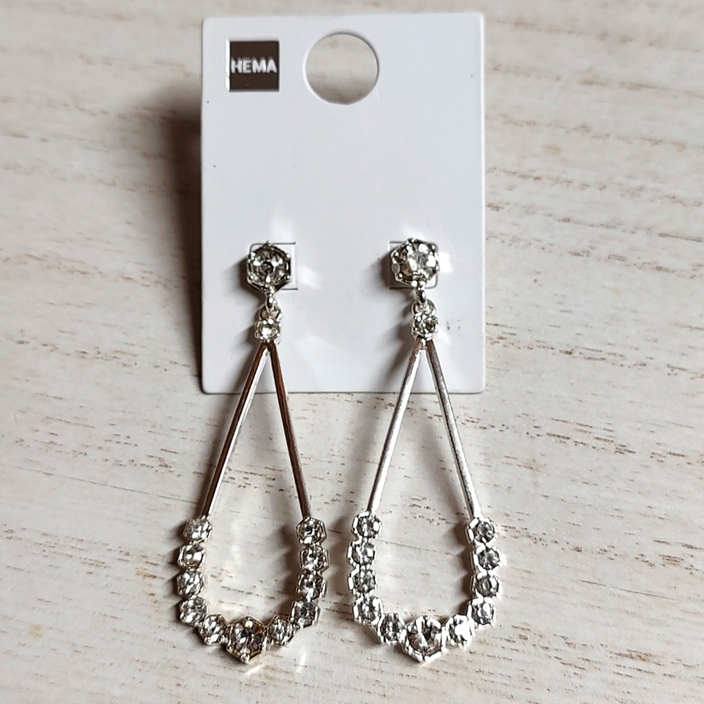 😻 3 For $15 Silver Elongated Waterdrop Clear Bling Gemstones Stud Dangles